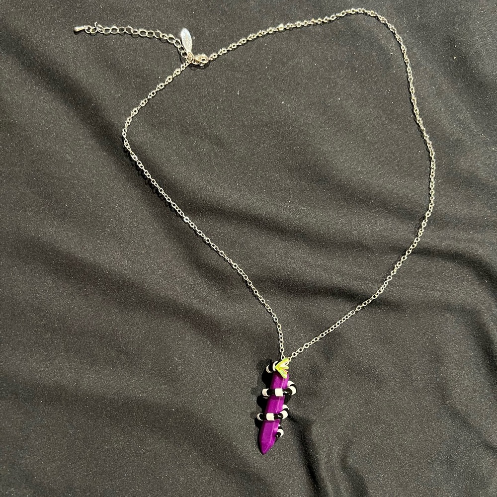 Beetlejuice Sandworm Necklace